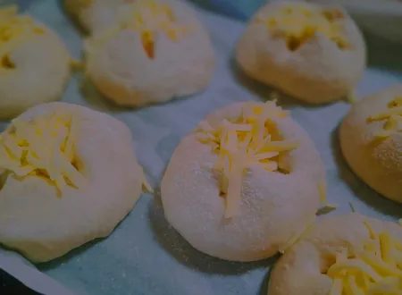 チーズを乗せる